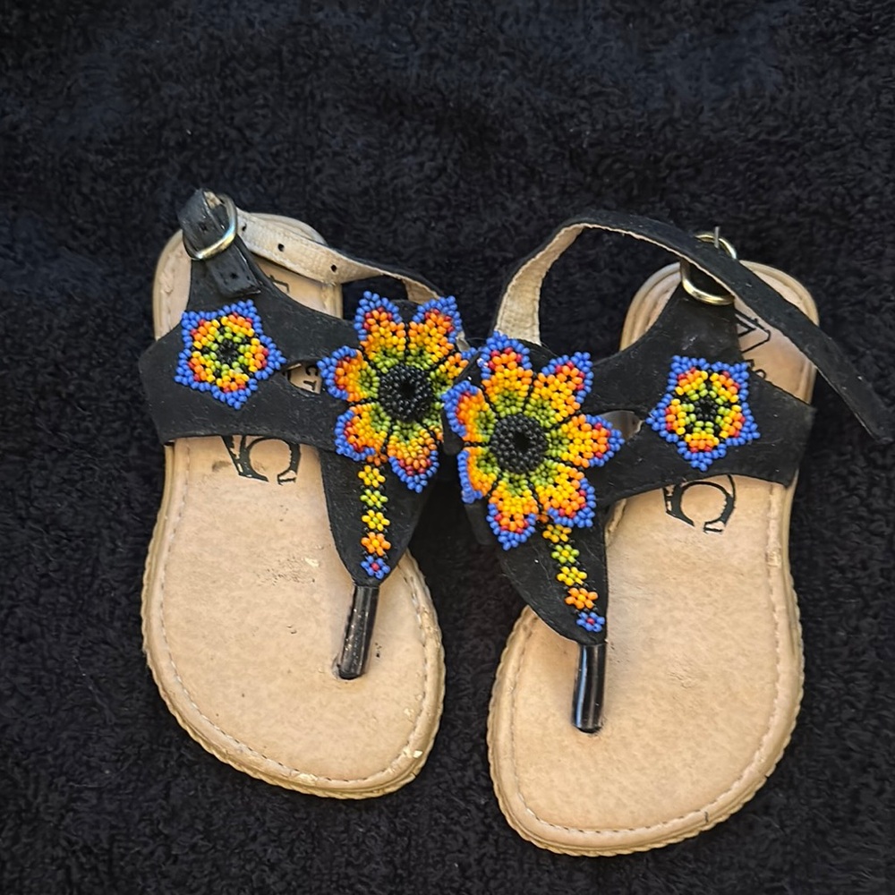 Beaded Floral Black Sandals